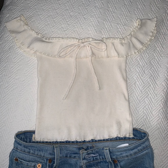 Bershka Cream Crop Top - Picture 1 of 6